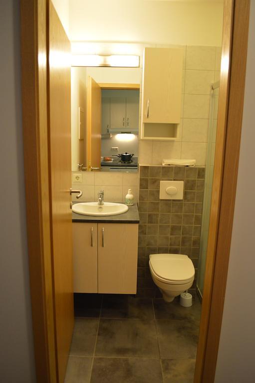 Borg Apartments Хвольсведлюр Номер фото